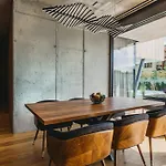 Laresidencia Apartment