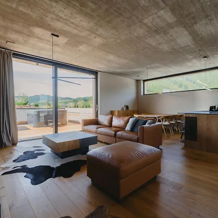 아파트 Laresidencia